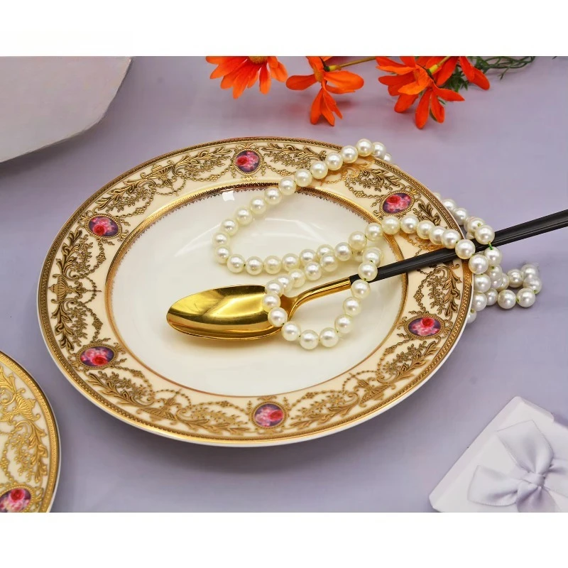 24pcs Flower Pattern Bone China Porcelain Dinnerware Set Dinner Plate Dish Sets Ceramic Embossed Gold for 6 People Hotel
