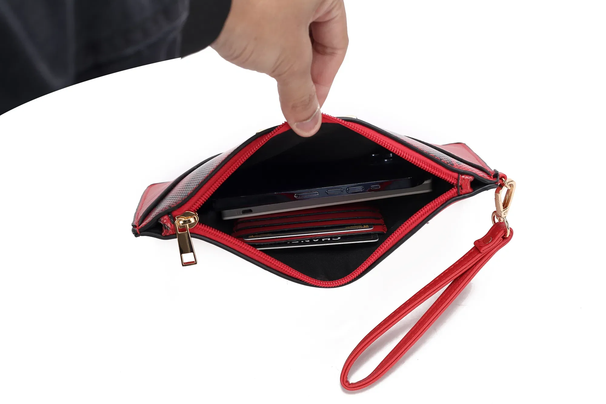 MKF Collection Addison Beige Snake Embossed Bolsa feminina com pulseira combinando por Mia k