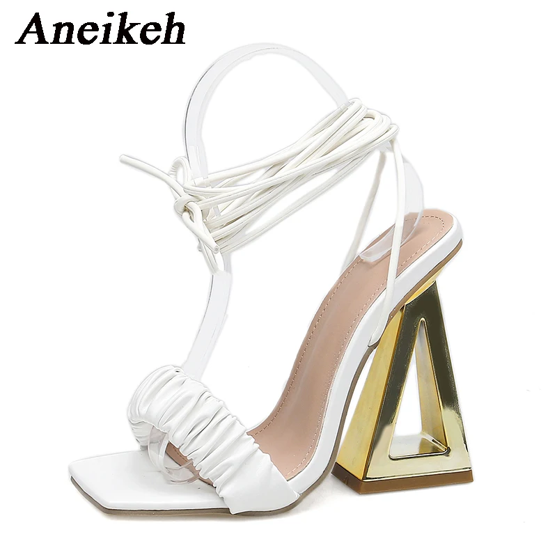 Aneikeh Fashion Strange Triangle sandali gladiatore con tacco alto 2024 scarpe da ballo da sposa con punta aperta estiva a pieghe da donna