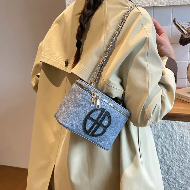 

Designer Everyday Diaper Bag For Women Luxury Leather Tote Elegant Crossbody Bag Stylish Reliable