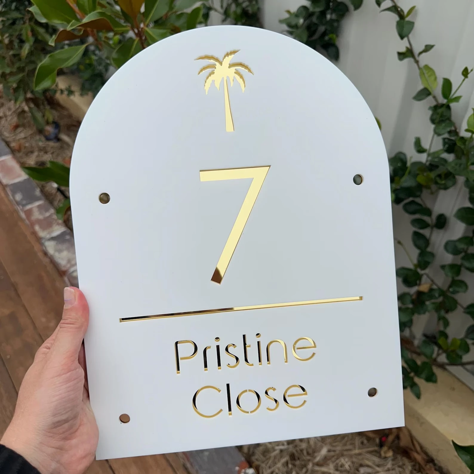 Modern Arched House Number Sign Custom Acrylic Address Personalized Outdoor Door Number Mailbox Sign Coastal Palm Tree Decor