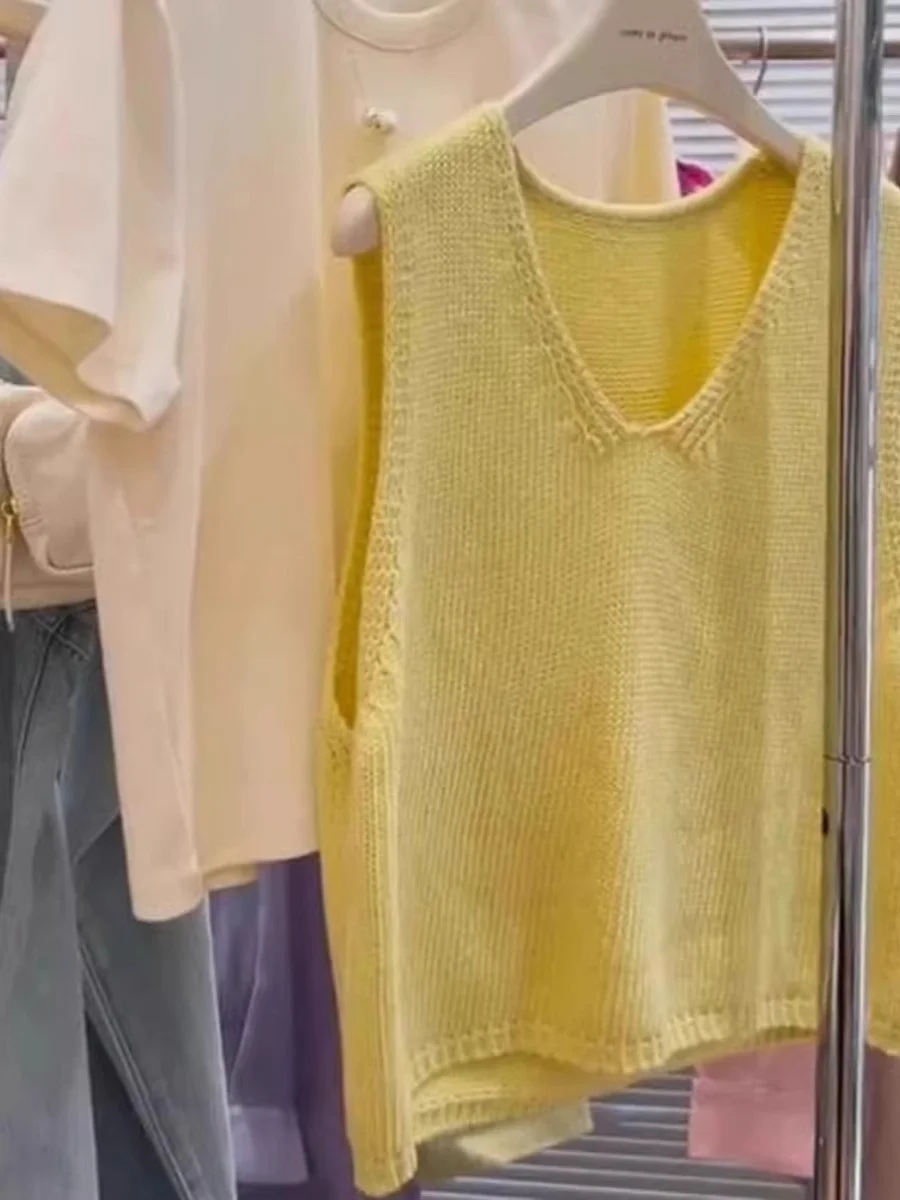 

Yellow Knitted Sweater Vest Women's Fashion Brand Label Removed V-neck Korean Style Commute Regular Length Summer New Arrival