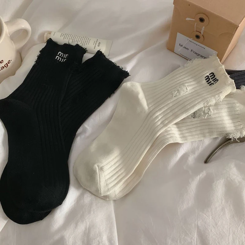 2 Pair Fashion Socks For Women Harajuku Street Broken Hole Beggar Medium Tube Pile Socks Hip-Hop Skateboard Cotton Socks Female