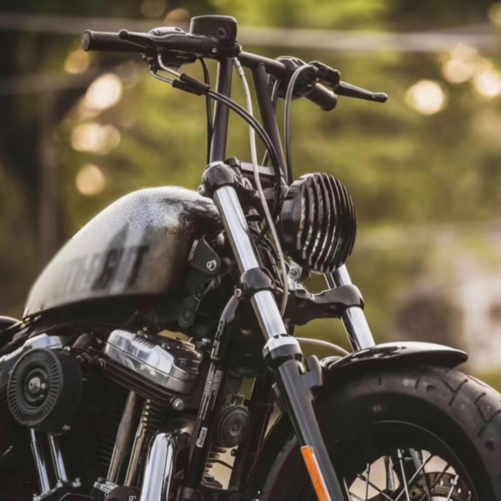 Motorcycle Headlight Grille Oxidized Finish Slatted Headlight Grille Motorbike Part Black Long-Lasting Metal
