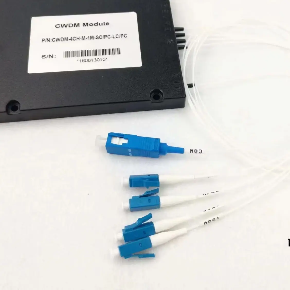 

Division Multiplexer 4-channel CWDM Band 4CH 151015301550 1570nm Coarse Wavelength Optional Wavelength