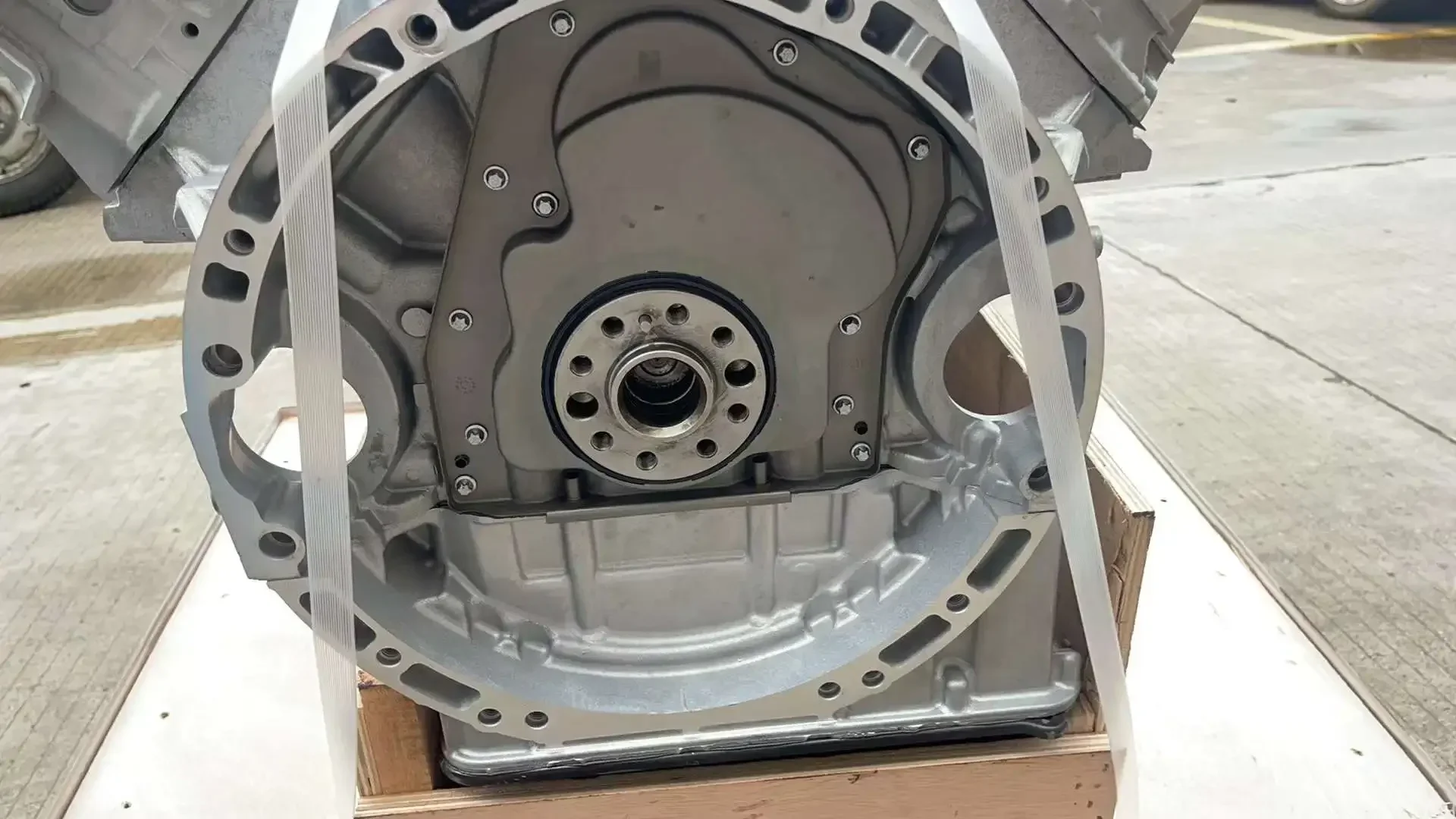 Guaranteed Hot Selling Brand New M278 Engine X166 W222 GL450 GL500 S500L Professional Services