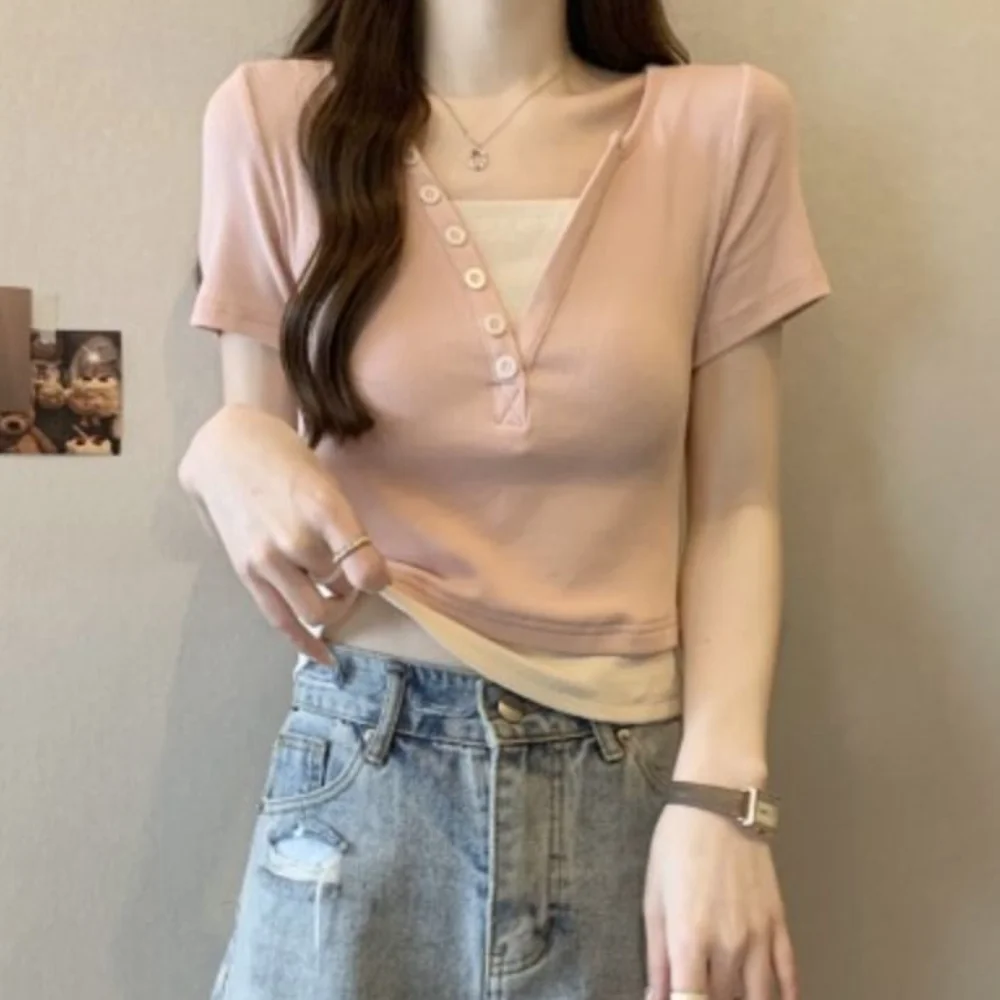 

Fashion Patchwork Fake Two Pieces Top Undershirts Ins Short Sleeve T Shirts V-neck Korean Style Sweet T-shirt Women Summer
