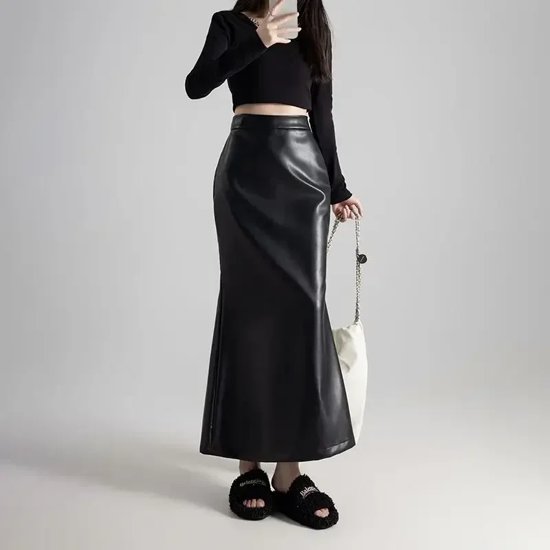 

Vintage Matte Leather Fishtail Skirt Women High Waist Stretch PU Flare Skirt Back Hem Split Lady Elegant Long Skirt Party Custom