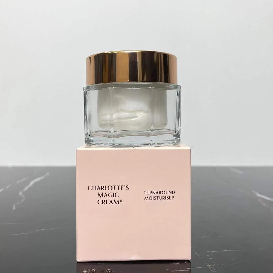 ครีมใหม่ MAGIC CREAM ครีมบำรุงผิวหน้า New Magic Skin 50 มล.