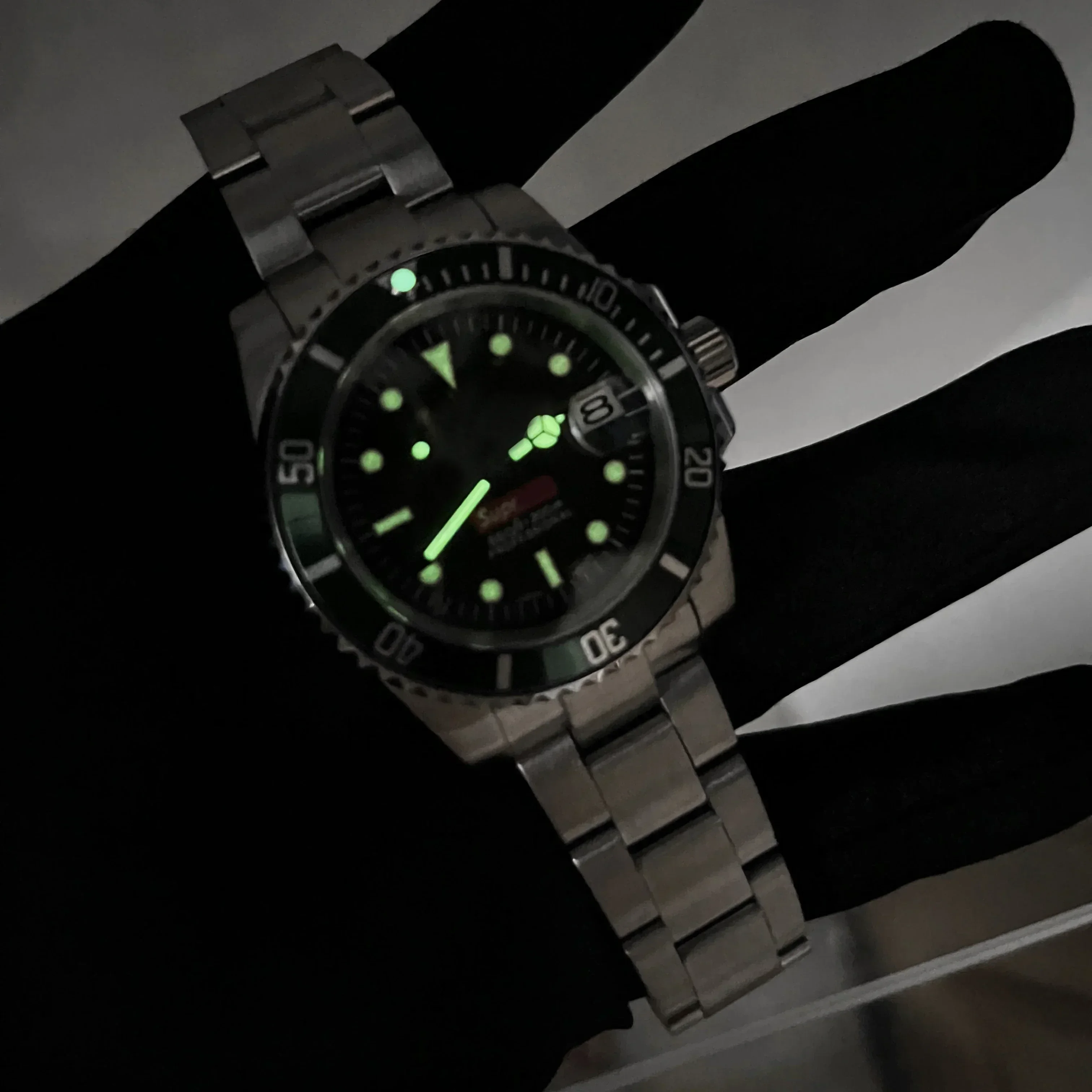 40mm S Retro Men Refined Steel Watch With Sapphire Glass Japanese NH35 NH36 Movement Green Luminous Watch Customization TOP