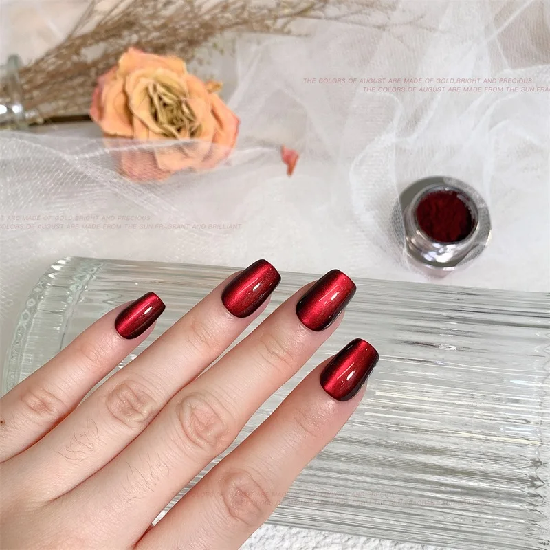 HNDO New Christmas Ceramic Red Cat Eye Magnetic Powder 3D Effect for Gel Polish Nail Art Glitter Design Pigment Dust Decoration