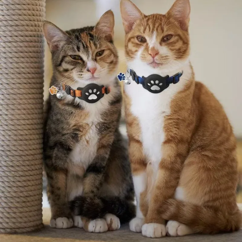 Pet Collar for Airtag Cat Collar Paw Bell Pendant Collar Locator Collar GPS Trackers Pets Accessories (Excluding Tracker) view 4