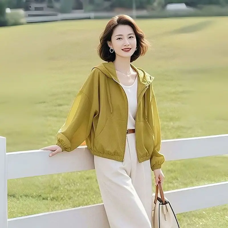 

Стильная толстовка с капюшоном, свободного кроя, легкая, для весны и лета, повседневная, с защитой от солнца, на молнии, с длинными рукавами