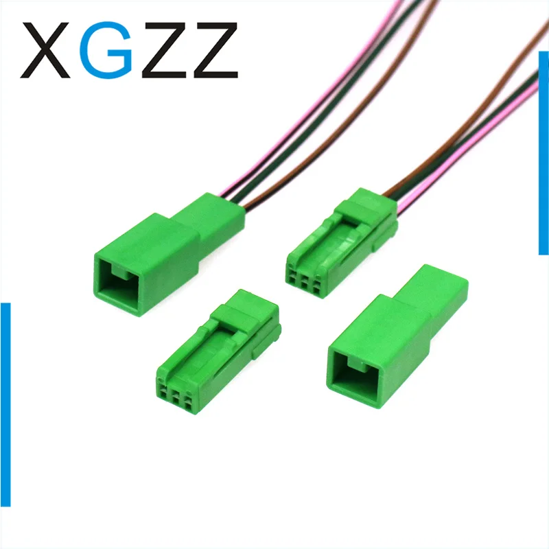 

IL-AG9-3P-S3C1/IL-AG9-3S-S3C1 is suitable for the Honda Civic anti glare interior rearview mirror connector plug