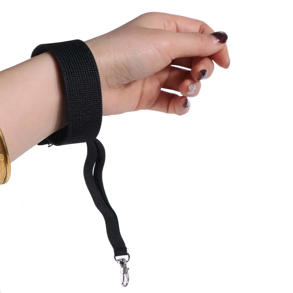 4Pcs Adjustable Design Elastic Wrist Straps Metal Button Elastic Construction Ski Glove Leashes Nylon Material