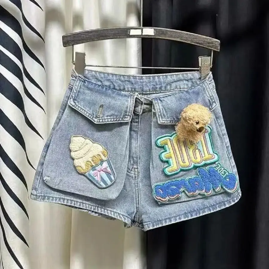 

Korean Style Design Three-Dimensional Pocket Bear Denim Shorts Women 2025 Summer New Flip High Waist Straight Pants