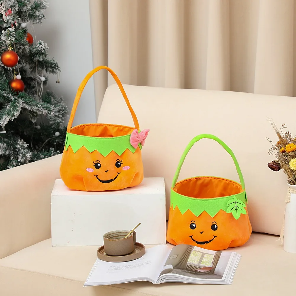 

New Halloween Pumpkin Bucket Easter Decoration Props Super Soft Handheld Plush Smiley Face Three-dimensional Pumpkin Bag