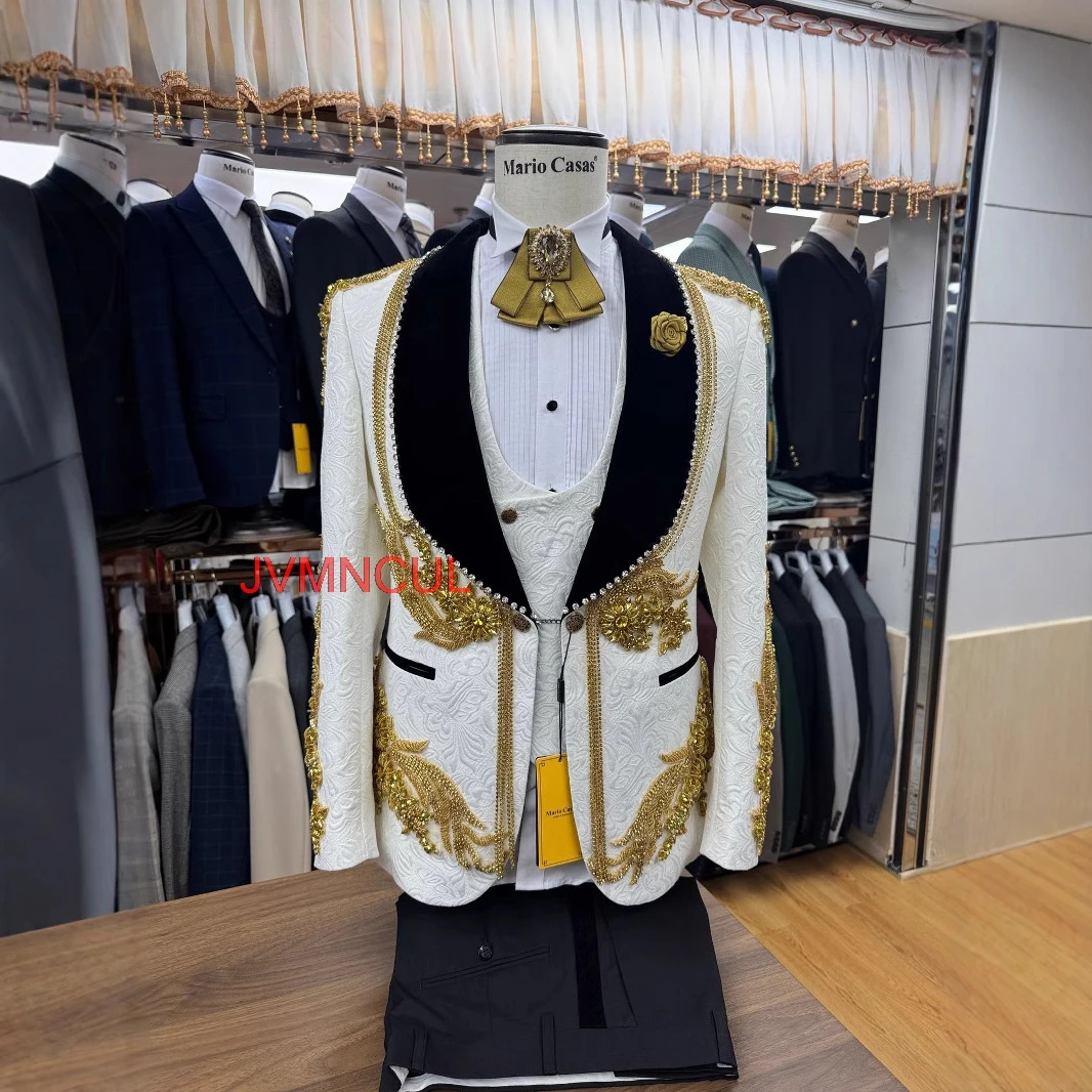 

Men's Artisan Crafted 3 Piece Suit Tailored Fit Luxury Formal Tuxedo Blazer Vest Pants for Wedding Groom Gala Reception Banquet