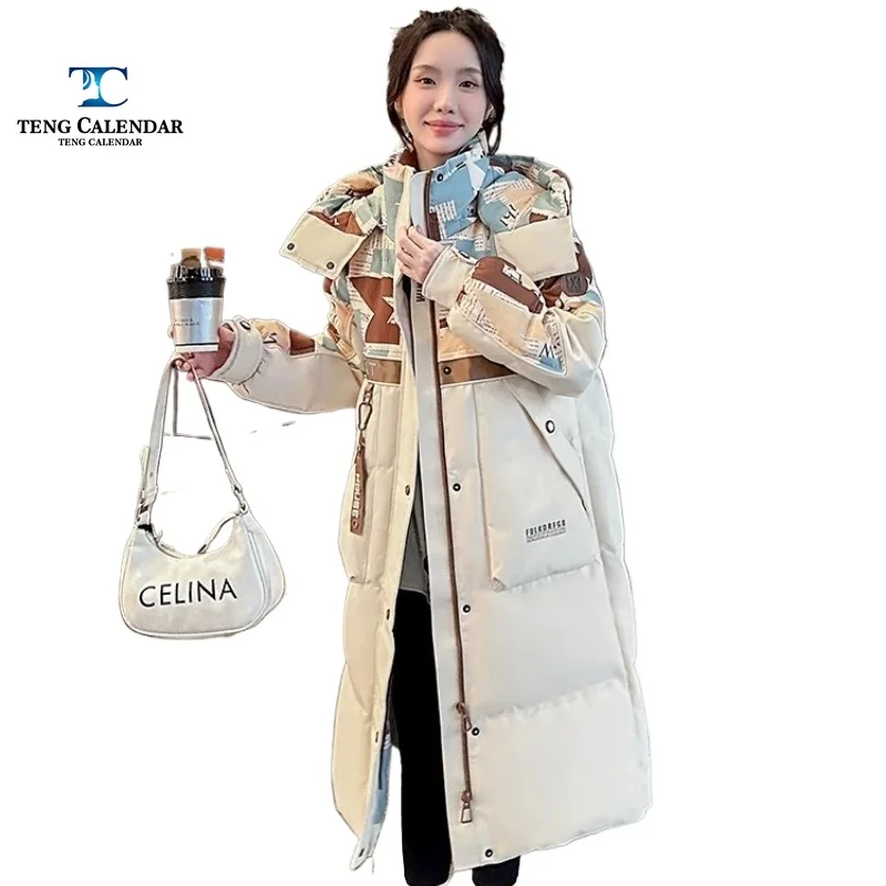 Farbblockierte Winter-Daunenjacke, mittlere bis lange, knielange, lockere und dicke Schlankheitsjacke, neues Modell für Damen 2025,