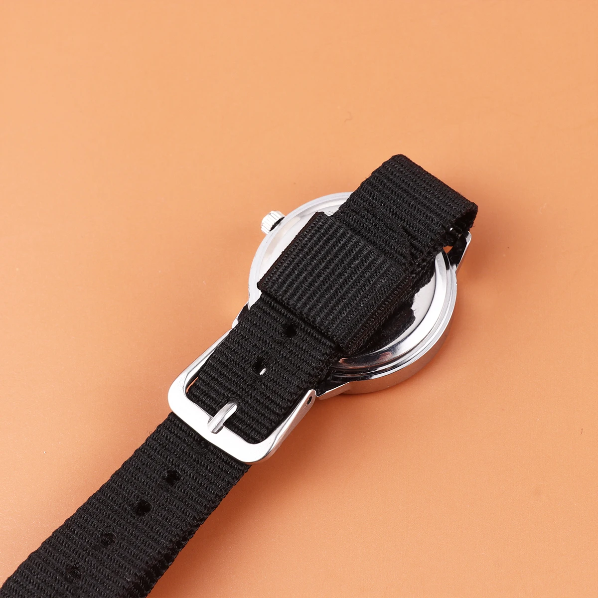 

Kids Cartoon Black Adjustable Nylon Strap Durable Comfortable Minimalist Design Sport Wristwatch For Children Birthday Gift