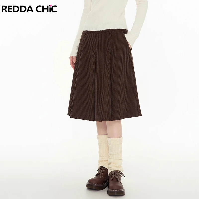 

REDDACHiC Woman Corduroy Pleated Skirt with Pockets Brown Vintage A-line Solid Knee Long Skirt Casual School Fall Winter Bottoms