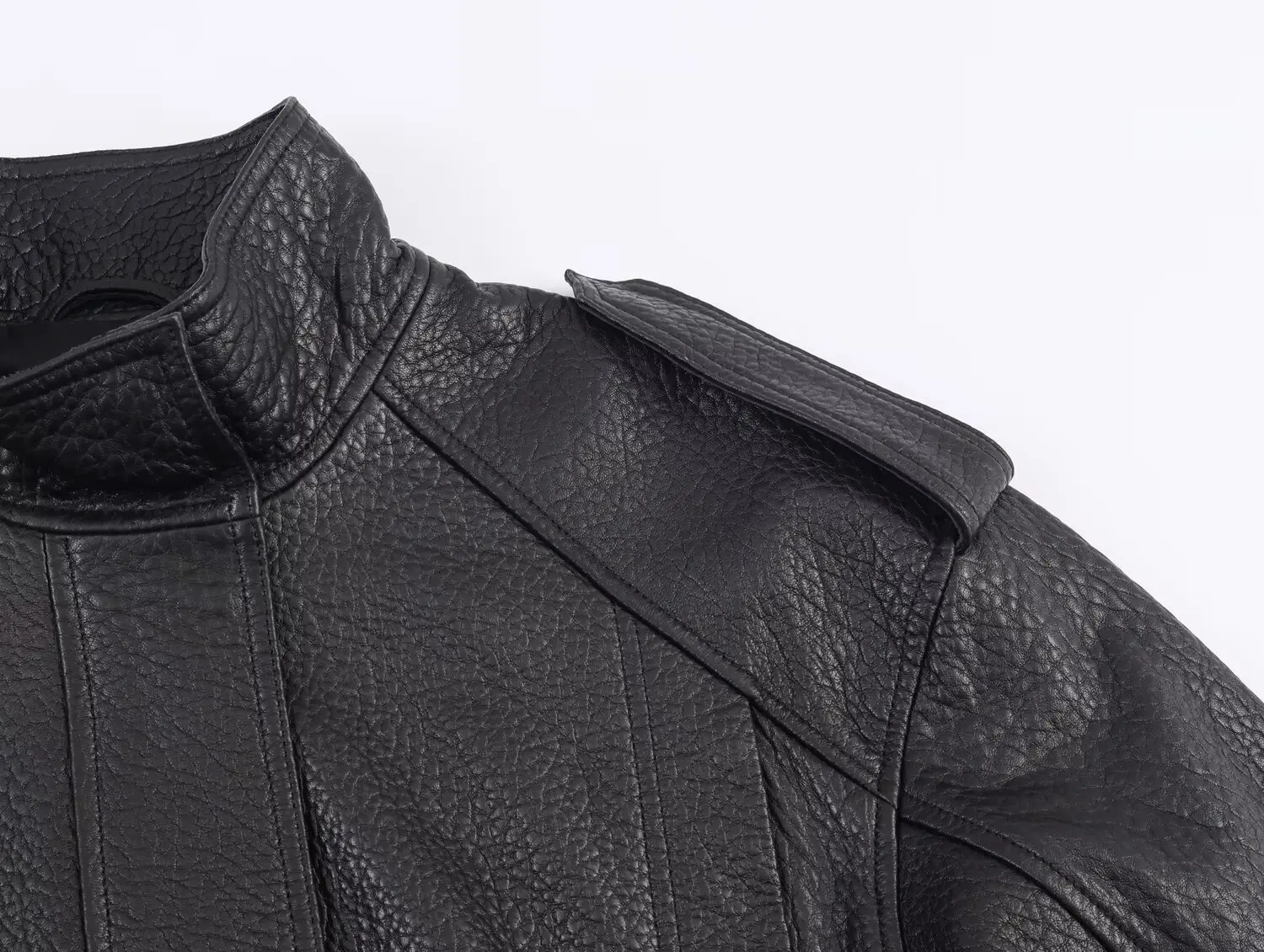 سترة جلدية أوروبية وأمريكية لخريف 2025 مخصصة للشارع غير رسمية ومتعددة الاستخدامات فضفاضة مكشوفة الأكتاف #4