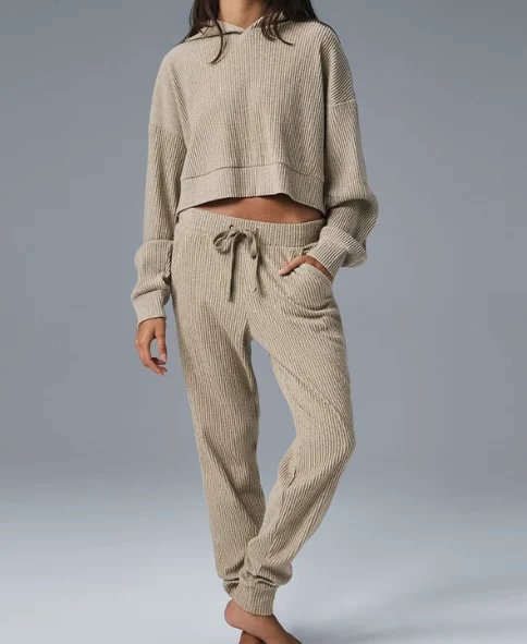 

Casual sports hooded sweatshirt and pants