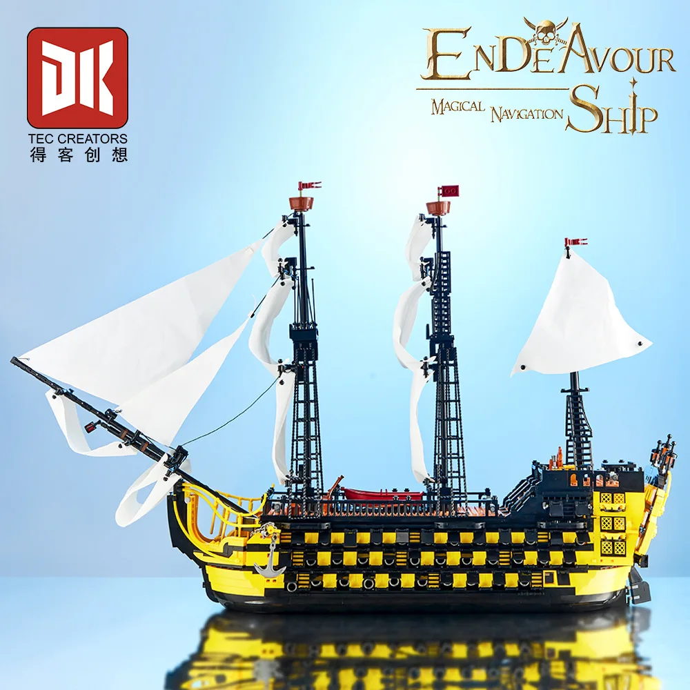 The Caribbean Endeavour Pirate Ship Micro Building Blocks Ship Assembly 3D Model Movie Mini Brick Figure Toy for Christmas Gift