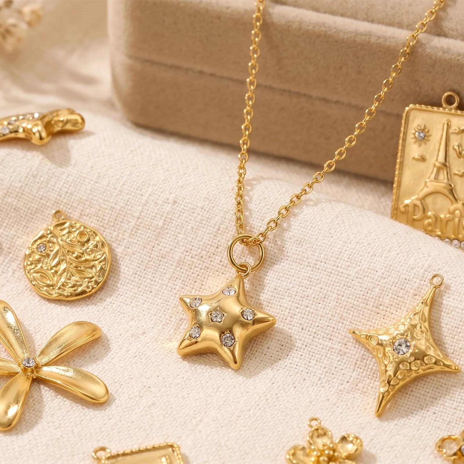 1Piece 304 Stainless Steel Charms Geometric Flower Star Clear Rhinestone 18K Gold Plated Pendant For DIY Necklace Jewelry Making