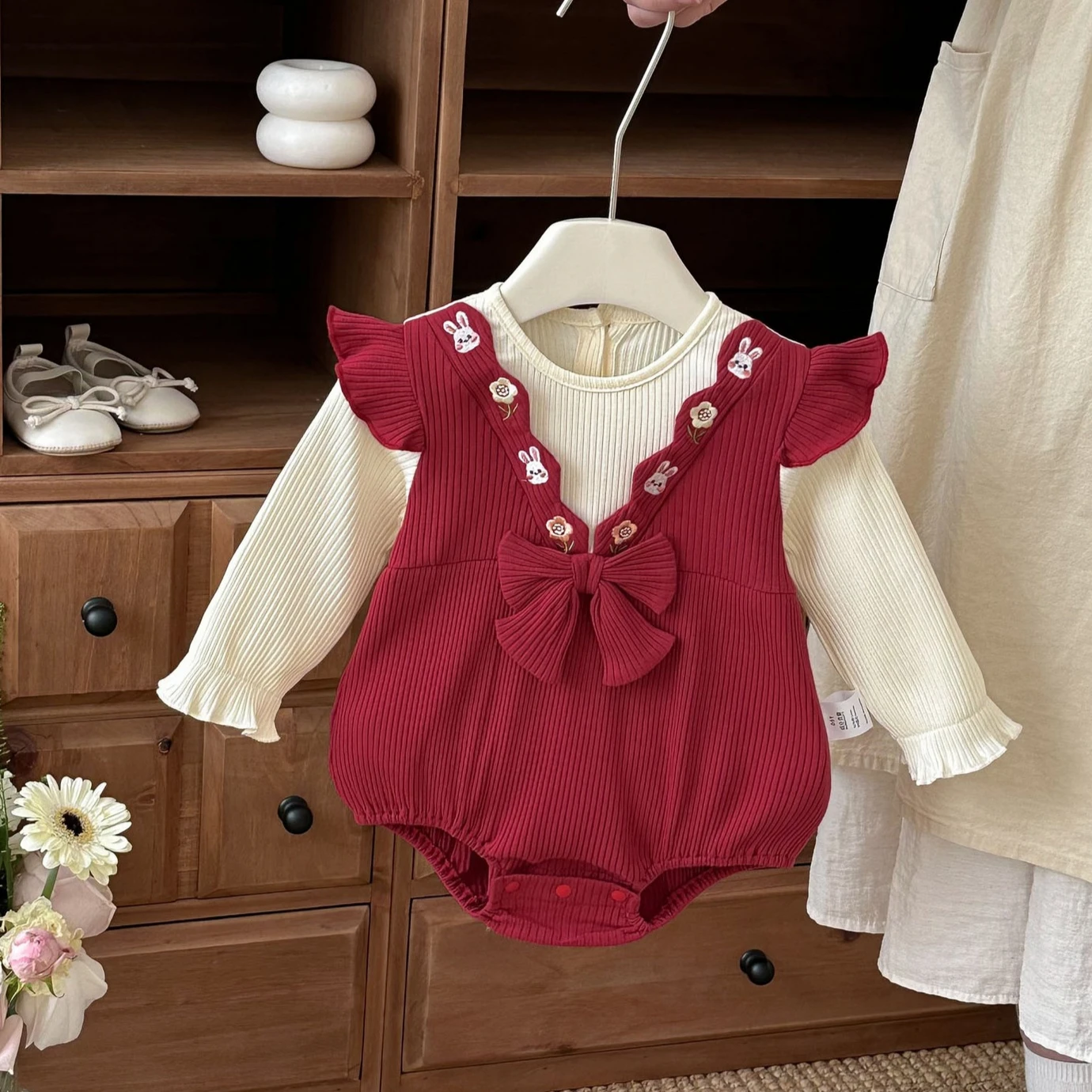 LILIGIRL Baby Clothes New Year Climbing Clothes Super Cute Newborn Bodysuit Little Rabbit Embroidy Baby Girl's One Piece Clothes