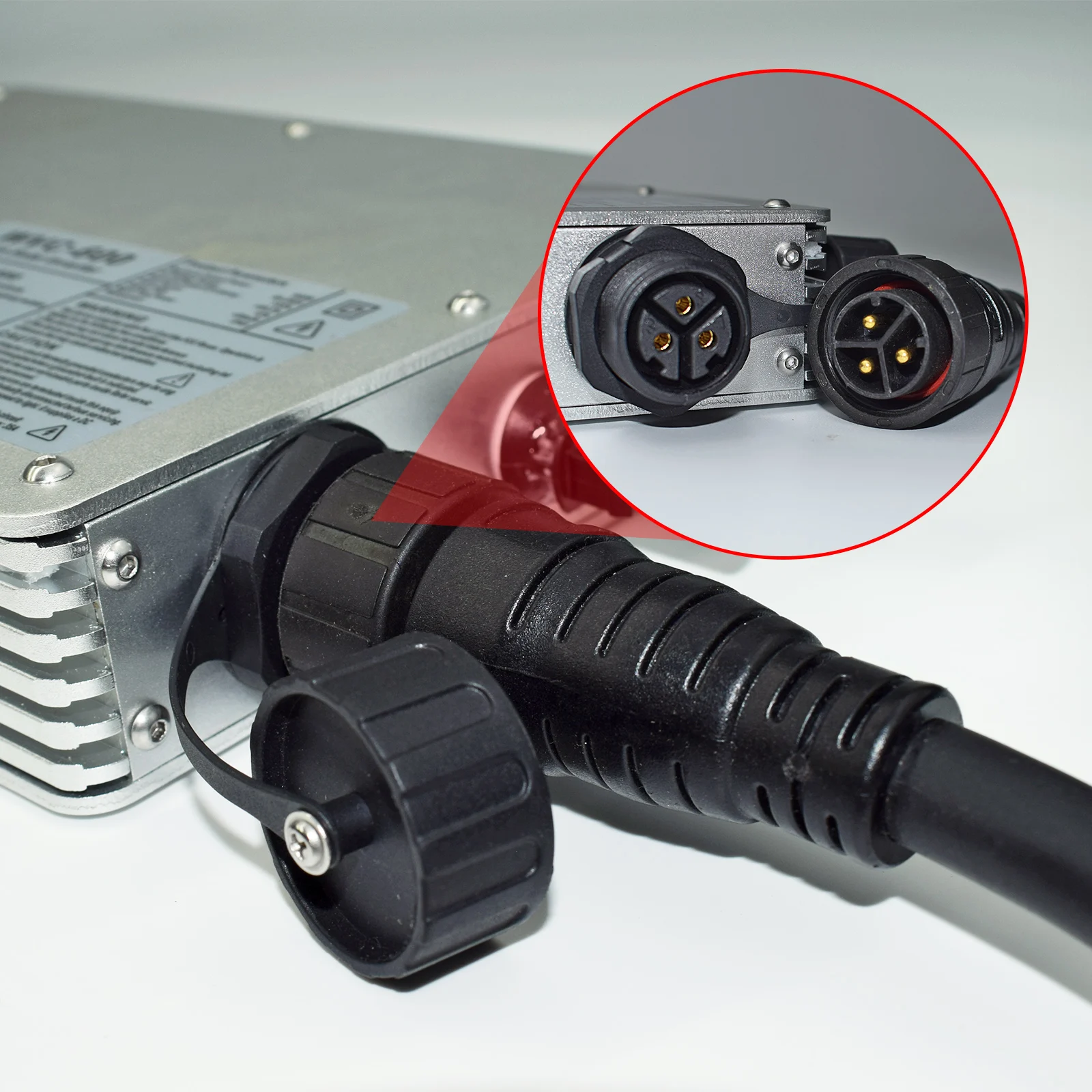 M25 AC Cable 2M for WVC 600/700W/1600W/2800W GTB Waterproof Solar Grid Tie Micro Inverter 3pin M25 Male Connector Extension Cord