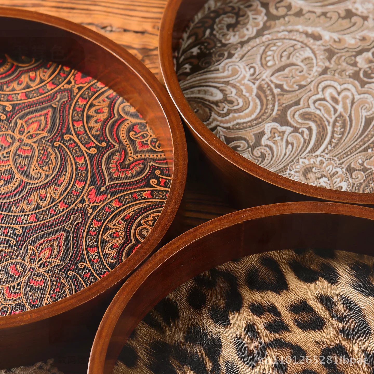 

Light Luxury Leather Tea Tray round Vintage Desktop Storage for Jewelry Keys Home Hotel Wooden Base Customizable Design