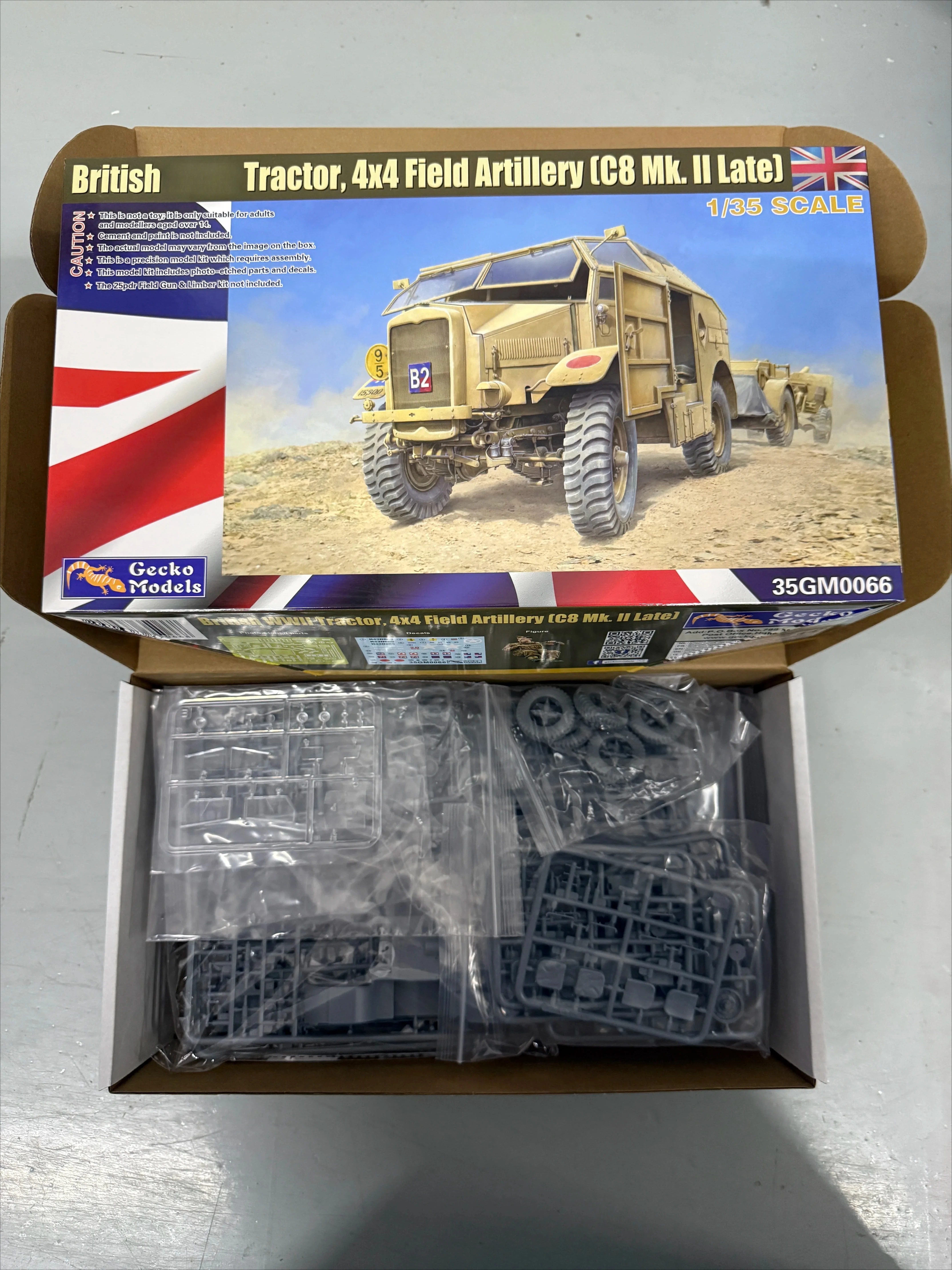gecko-モデル-1-35-35gm0066-英国トラクター-4x4-野戦砲-c8-mkii-後期型-モデル組み立てキット、誕生日のおもちゃ用