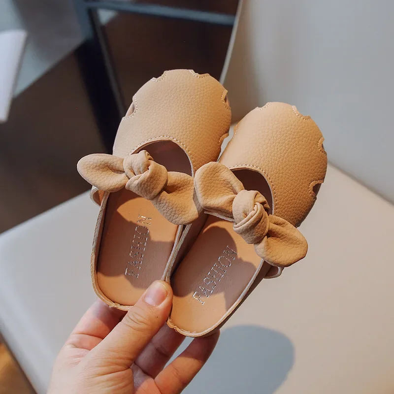 

Princess Shoes Children Summer Fashion Sandals Girls Bow Strap Beach Shoes Soft Soled Openwork Girls Wrap Toe Versatile Sandals