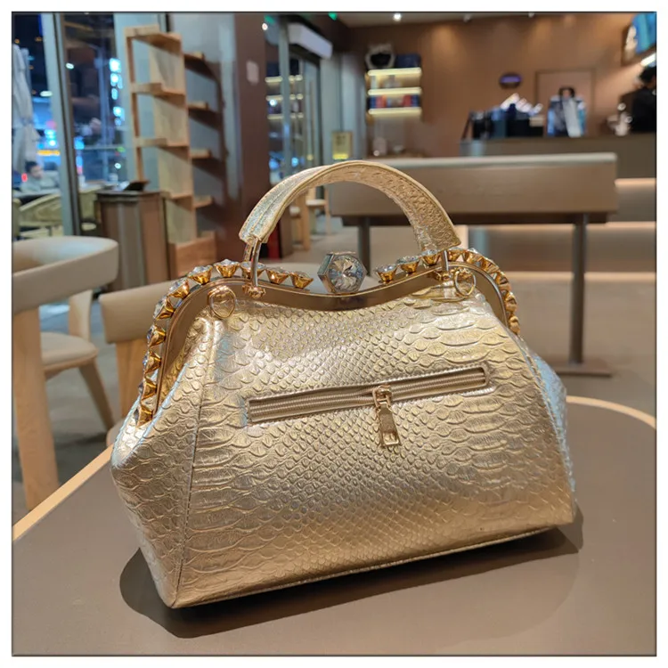 Ledertasche 2026 Neues Modell Große Kapazität Handtasche Kissen-Design Modische Einzel-Schulter Crossbody-Taschen für Damen – Detail 3