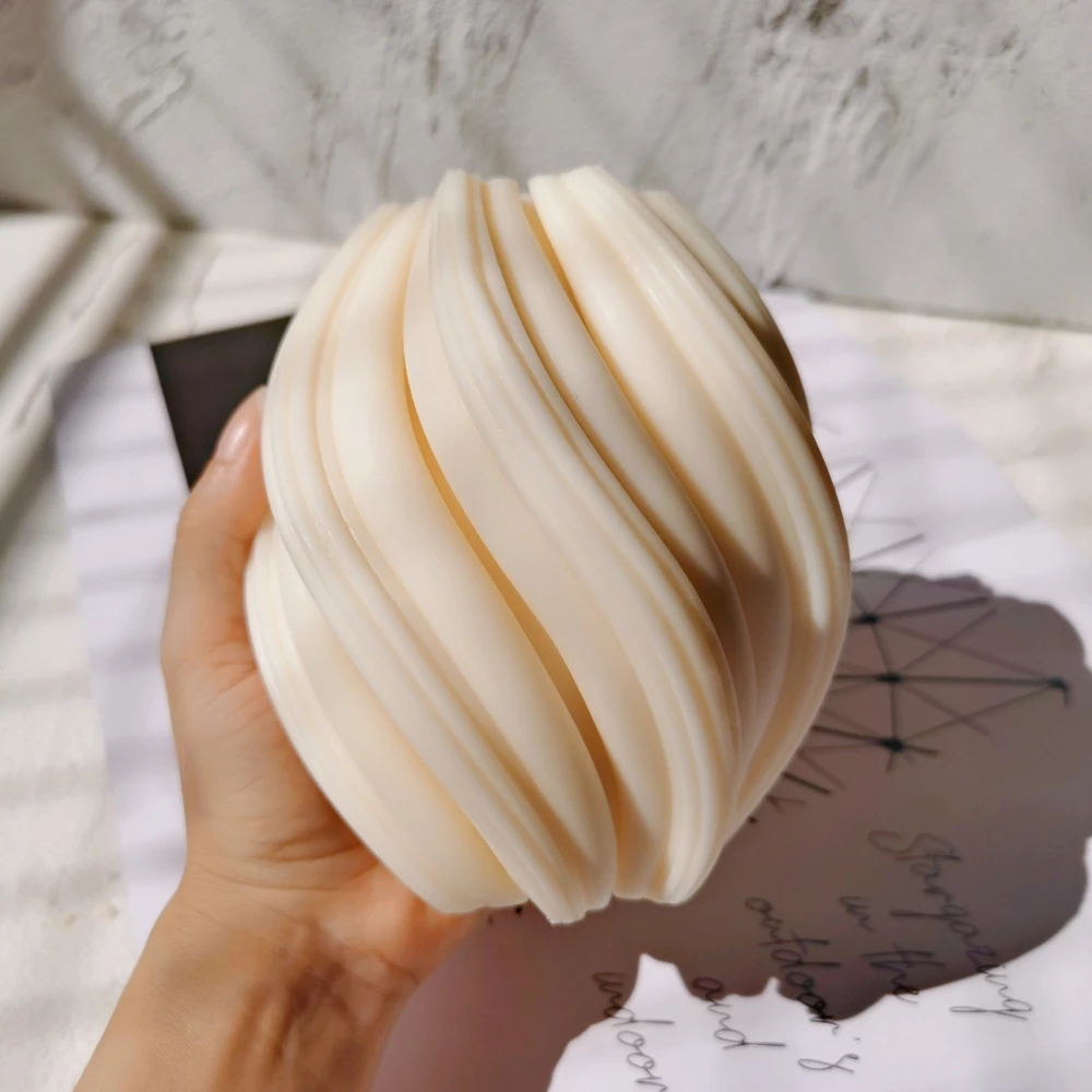 

Swirl Taper Soy Wax Abstract Art Wavy Stripe Pillar Modern Candles Silicone Mould Irregular Geometric Wave Twirl Candle Molds