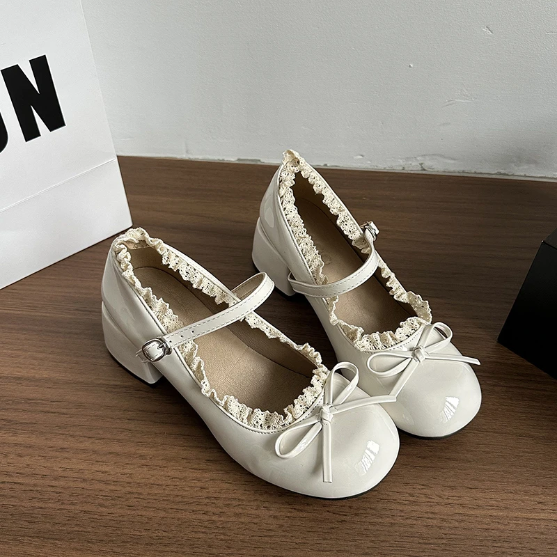 Sweet Women's Mary Janes Shoes 2026 Exquisite Patent Leather Lolita Casual Shoes for Woman Fashion Designer Shoes Zapatos Mujer