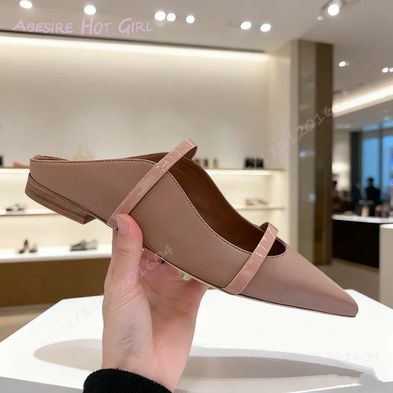 البغال المسطحة جلد أسود حزام الذهب المرأة عادية المنزل الكاكي وأشار النعال جوفاء الفضة الجانب موجة حذاء قماش جلد أبيض