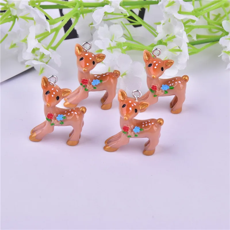 

10pcs 3D Sika Deer Resin Charms Earring Keychain Necklace Pendant Jewlery Findings Phone Case DIY 33x44mm