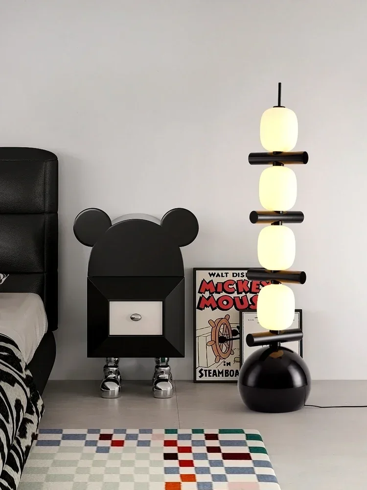 Modern Tomatoes On Sticks Living Room Floor Lamp Nordic Art Senior Home Decoration Lamp Bedroom Vertical Lamp LED Standing Light