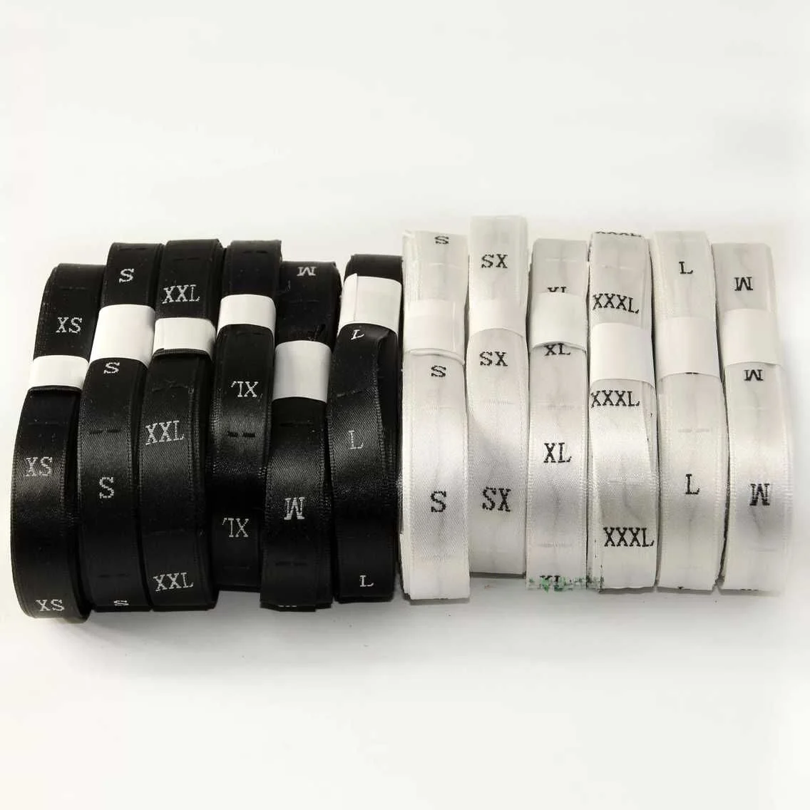 etiqueta-de-tamanho-de-luxo-em-cetim-para-roupas-tags-de-tamanho-de-alta-qualidade-xssm4xl-acessorios-de-moda-chapeus-len