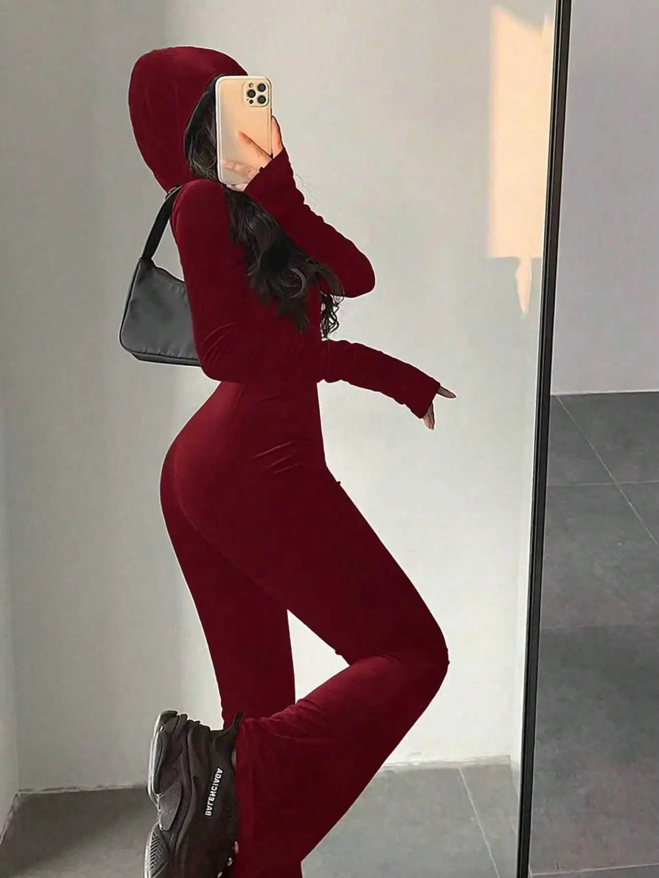 Elegant Burgundy Long-Sleeve Hooded Bodycon Jumpsuit. S0e501f42a857464988247c61a205ea77n