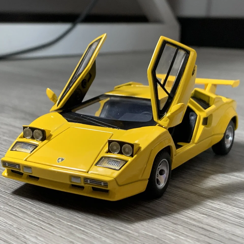 1:32 Lamborghini Countach LP500S Diecast Model Toy Cars for