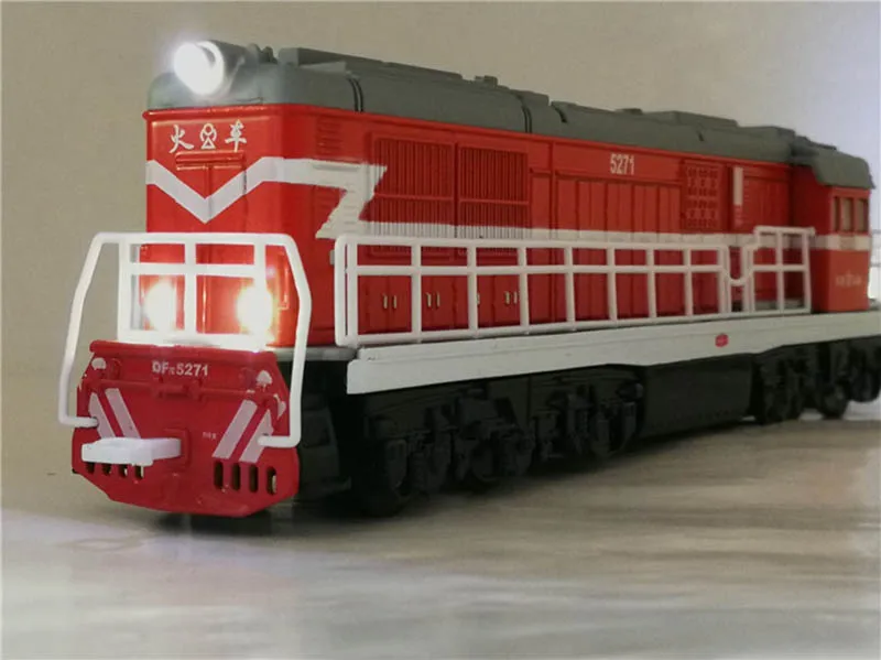 1/72 Alloy Locomotive Pull Back Model Train Toy Sound Light Children Toys Car