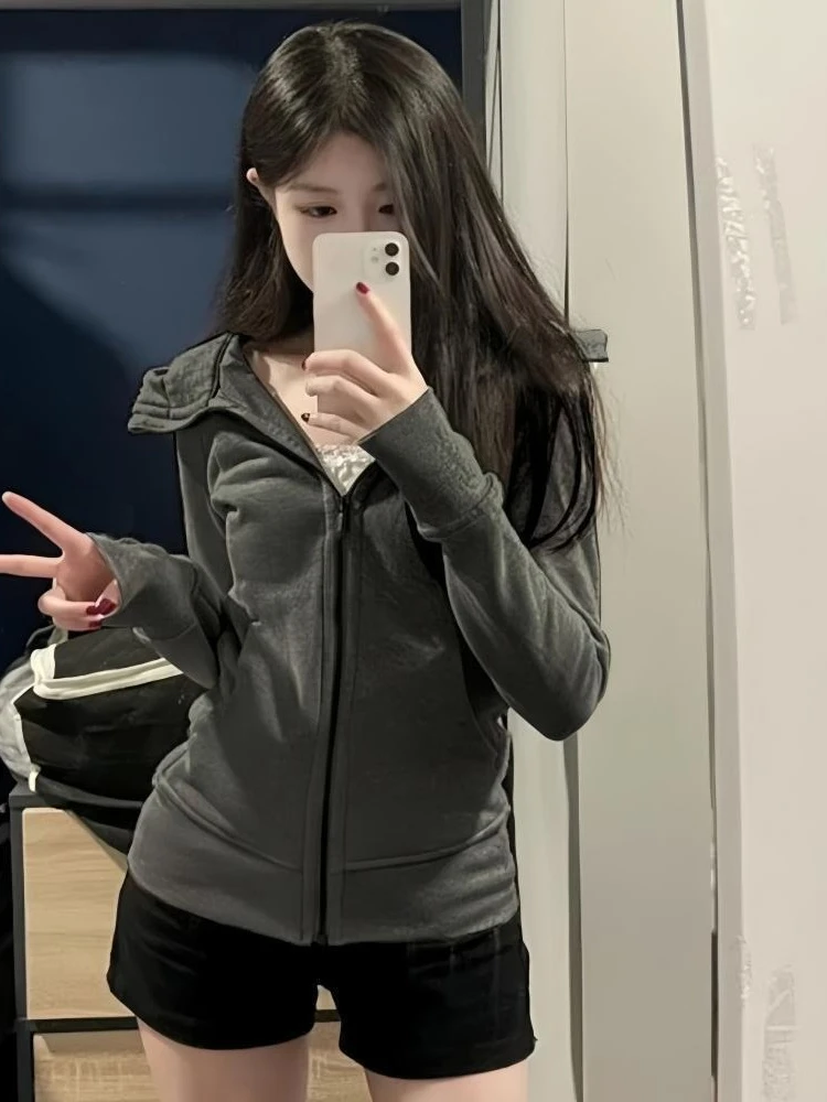 Ciemnoszara bluza z kapturem na zamek błyskawiczny w stylu amerykańskim, damska, jesienno-zimowa, sportowa, codzienna odzież uliczna, dopasowany krój, nowa kurtka/top.