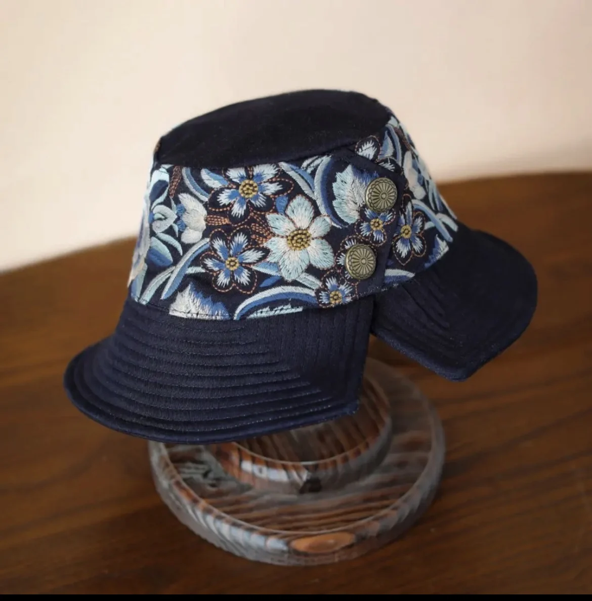 Vintage bucket hats for women Four seasons Cotton Linen embroidery Basin cap Fashion casual sun cap Travel Dome hat