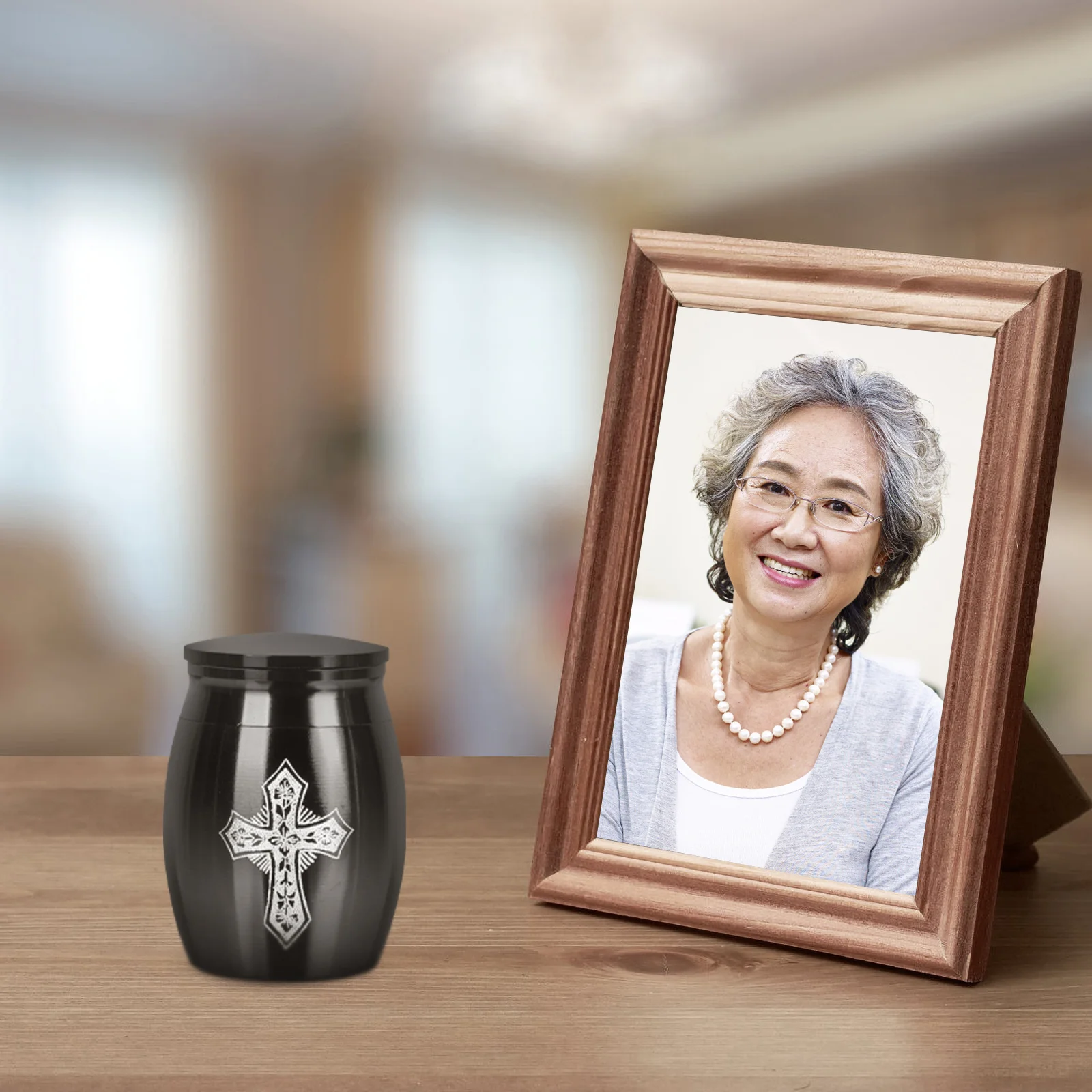 

Stainless Steel Cross Ashes Urn Small Container Home Decoration Memorial Cremation Keepsake Durable Metal Vase