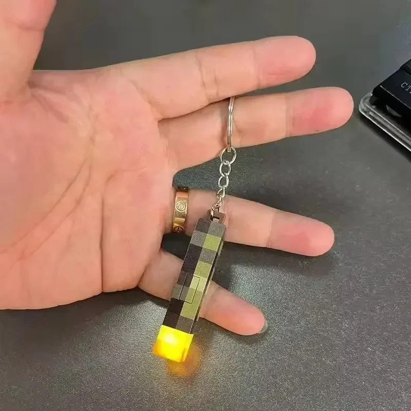 موضوع الألعاب بلدي العالم المفاتيح المحيطة الشعلة مصباح ليد USB قابلة للشحن شعلة صغيرة المفاتيح على ظهره قلادة هدايا الأطفال