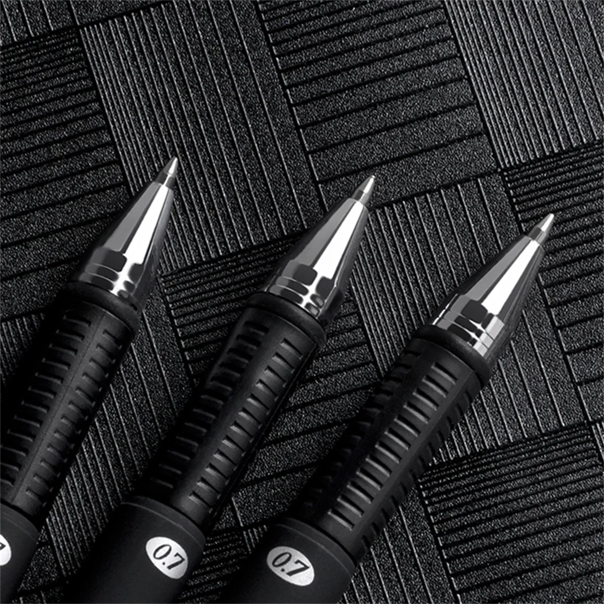 قلم محايد كرة دوارة بلوري WQN - 0.7 مم طرف قلم ناعم وسلس، قلم توقيع حبر عالي الجودة، قلم مكتب أسود كربوني أزرق