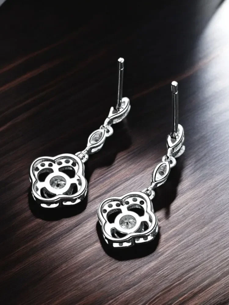

925 silver earrings Certified Moissanite Light luxury Jewelry Four Leaf Clover Earrings for Women Holiday Gifts